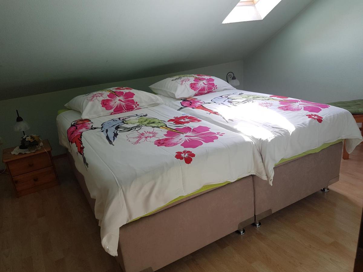 Apartment Laurence Hanau Екстер'єр фото